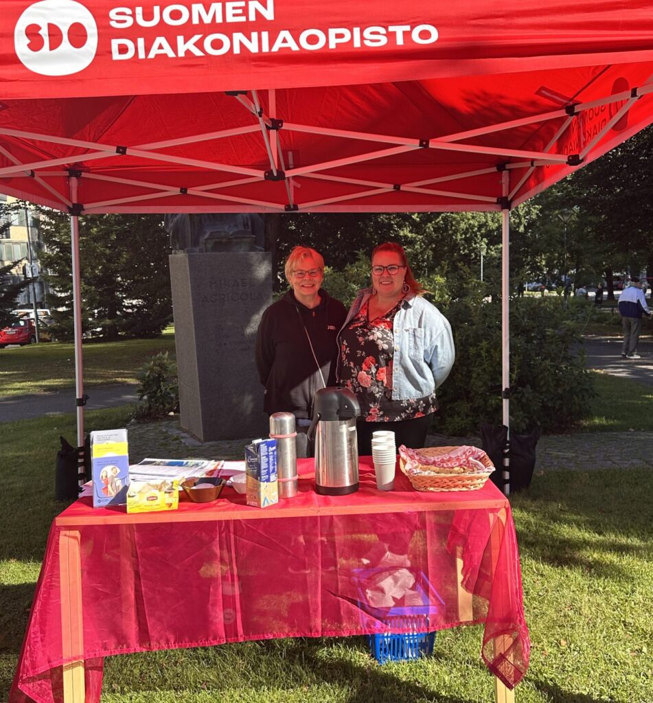 Kuva on otettu UraFest-tapahtumasssa SDO:n teltalla